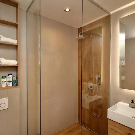 A13 Free Parking Apartman Bjelasnica